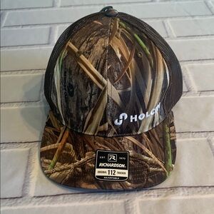 Richardson Mossy Oak Trucker Hat
